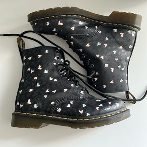 1460 Women’s Pascal Dr Martens boots, black with hearts, size 8